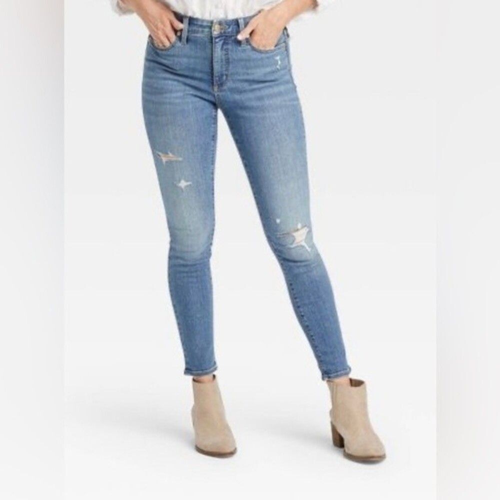 Universal Thread High Rise Skinny Jeans 00 / 24R Medium Wash EUC